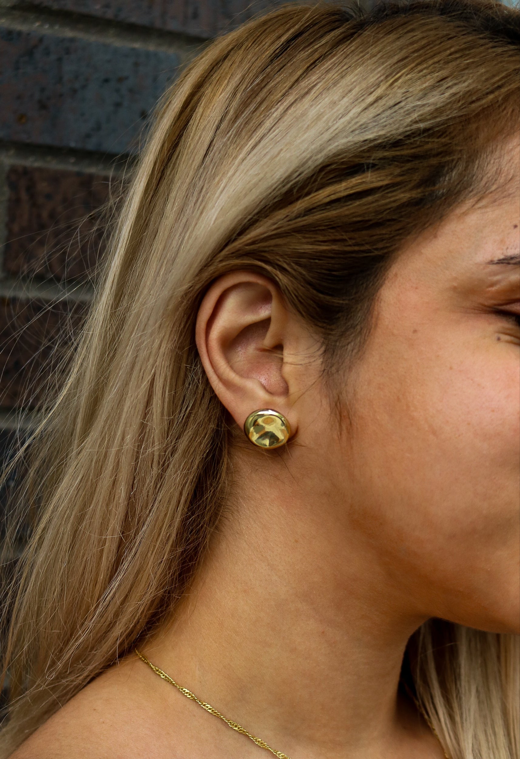 Blooh Sustainable Jewelry Made in East Africa Women's Gold Studs Earring