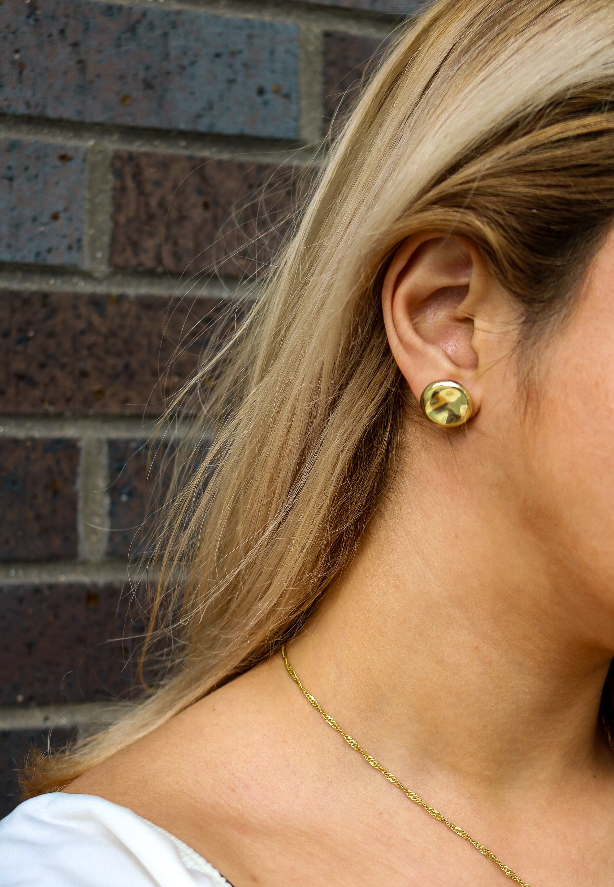 Blooh Sustainable Jewelry Made in East Africa Women's Gold Studs Earring