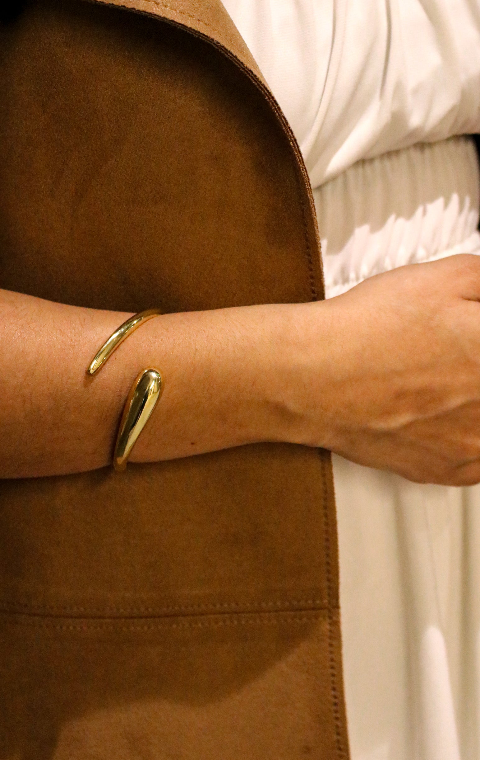 Blooh Sustainable Jewelry Made in East Africa Women's Gold Bracelet Cuff