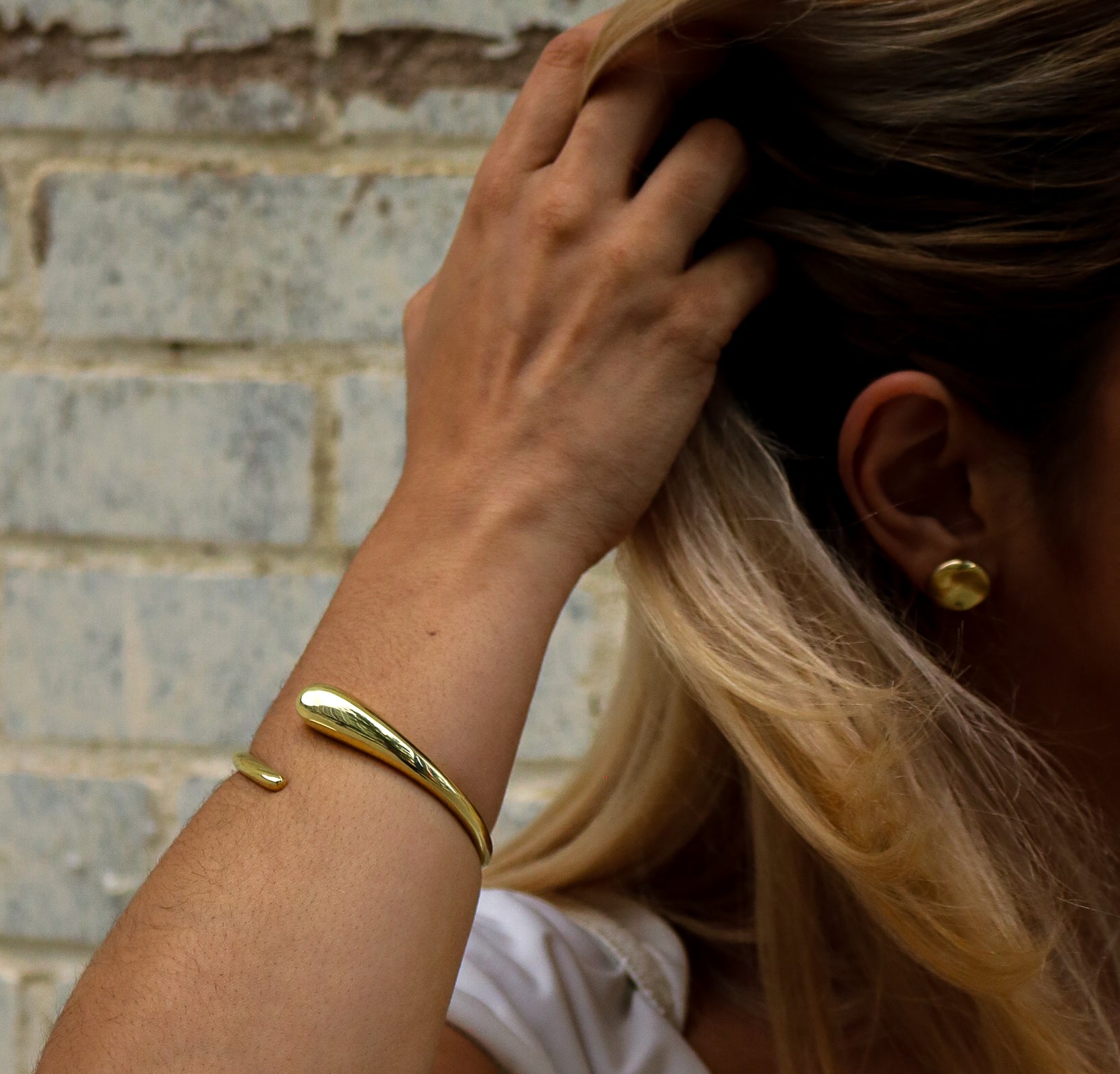 Blooh Sustainable Jewelry Made in East Africa Women's Gold Bracelet Cuff