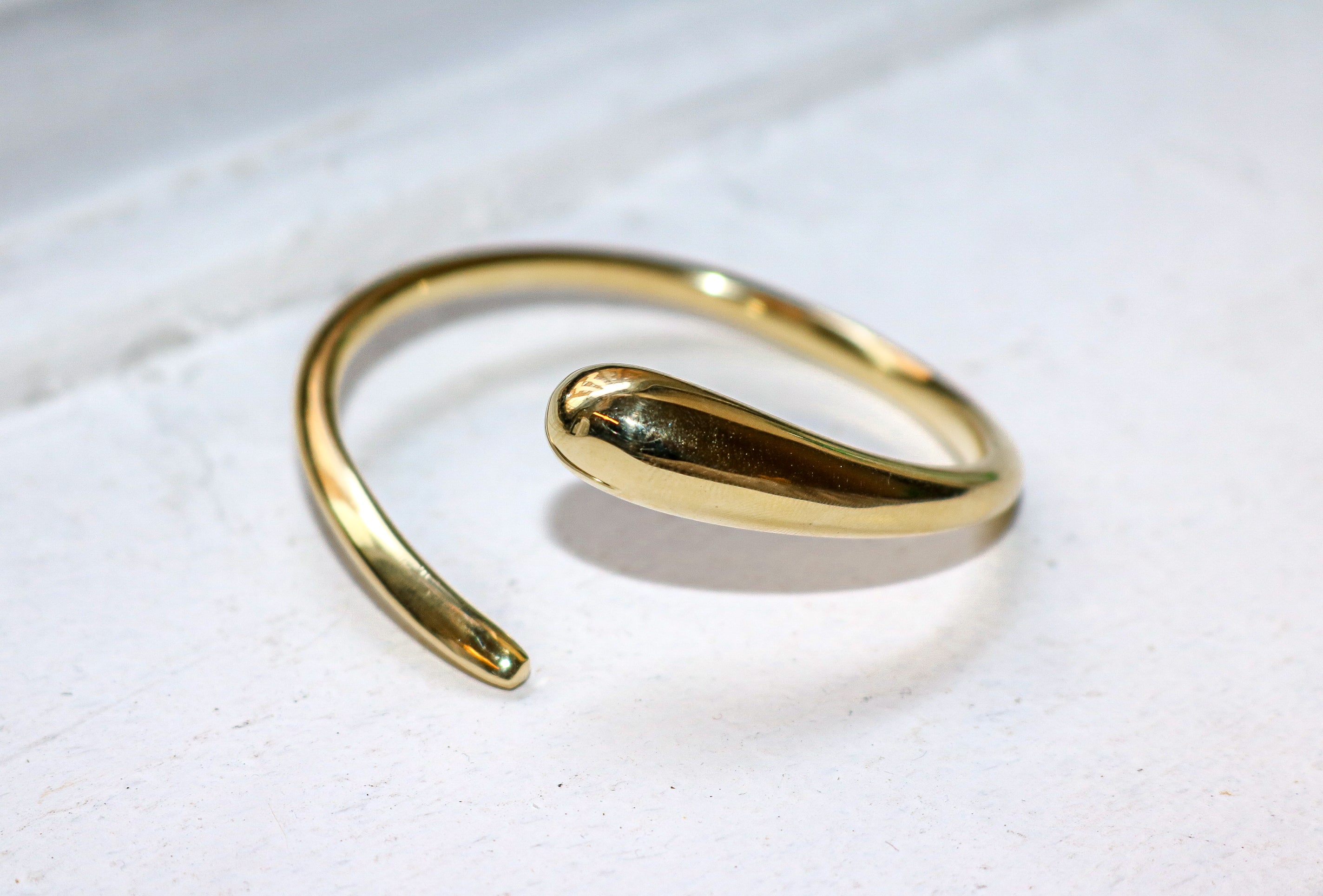 Blooh Sustainable Jewelry Made in East Africa Women's Gold Bracelet